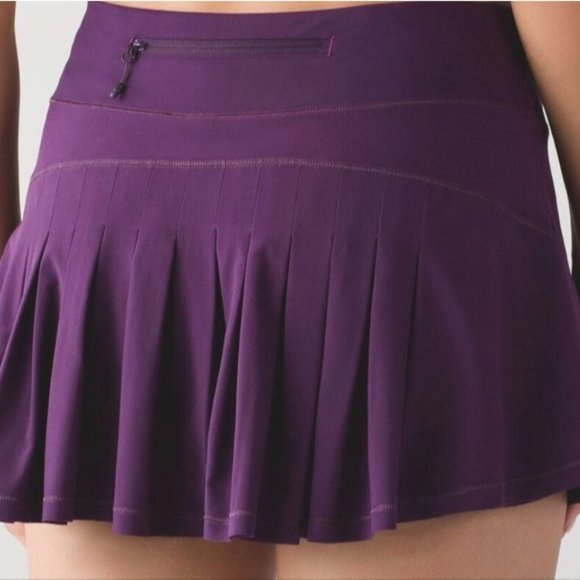 Lululemon Circuit Breaker Skirt (Tall)Darkest Magenta - Picture 1 of 13